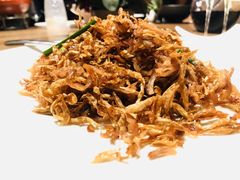 白辣椒炒腊牛肉-凤凰湘语·湘粤鲜融(浦东旗舰店)