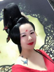 -盘子女人坊生日照·摄影馆(华强店)