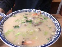 -一路飘香面馆
