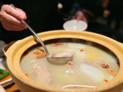 -乔街深夜食堂·小龙虾·高压锅生蚝(杭州总店)