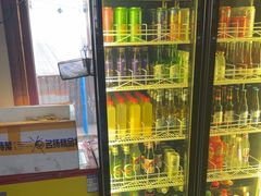 -果松木炭酸菜铜火锅·外婆参鸡汤