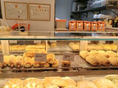 -The open life(万象城店)