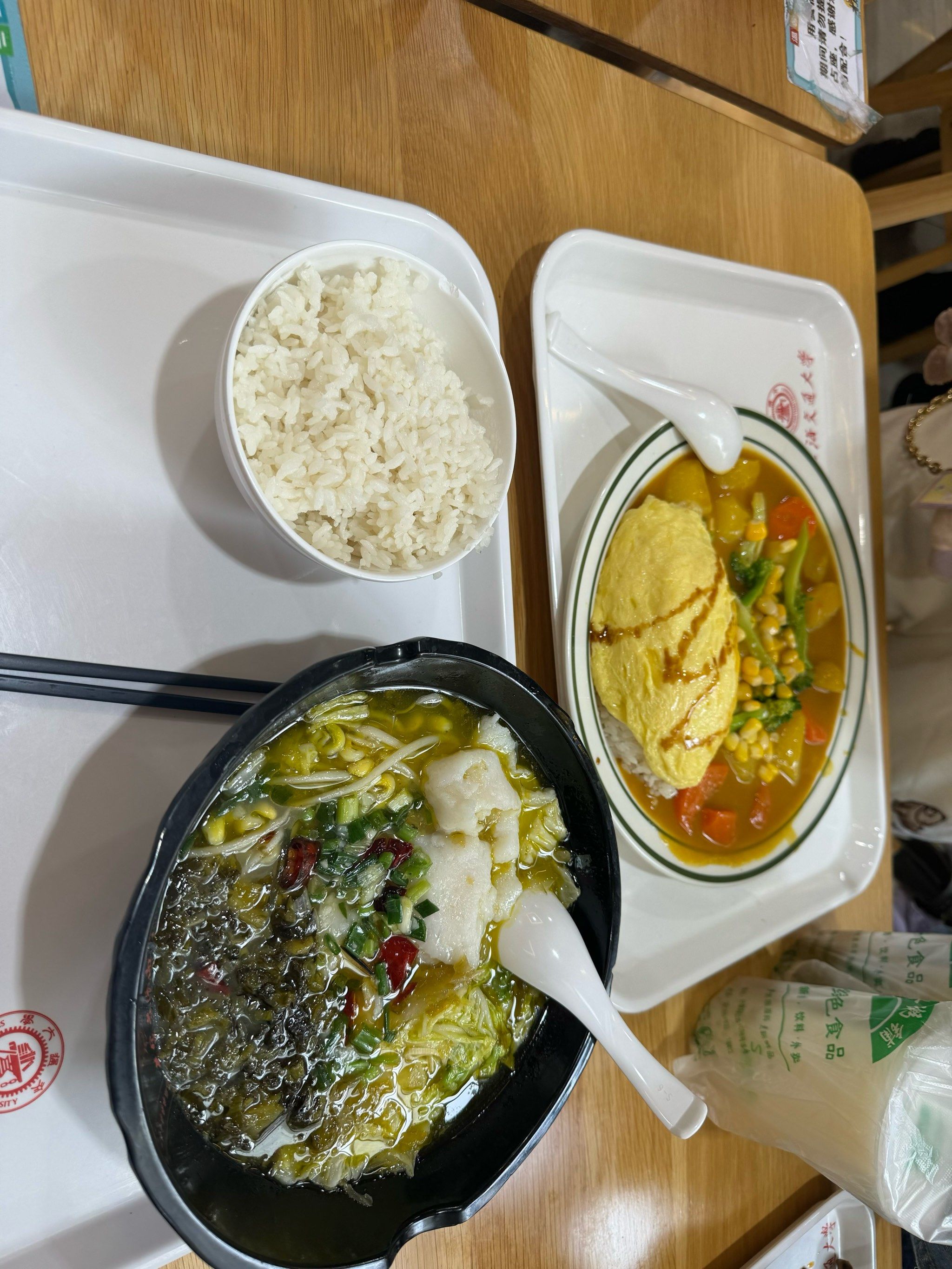 交大食堂,学生人的暖心食堂