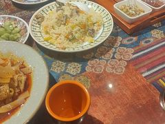 -乡村馕坑肉·烧烤·新疆菜·本地人更爱吃(阿勒泰首店)