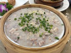 芋头糕-轩记海鲜餐厅·四十五年老字号·经典粤菜(西区彩虹店)