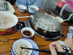 -章记正宗南岗鱼蛋火锅