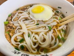 -矮子粉店1985·长沙米粉(湘春路店)
