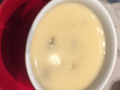 奶油蘑菇汤-必胜客(银盆路店)