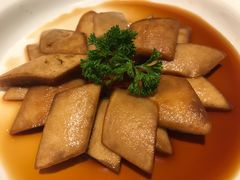 酱脆萝卜皮-香宫中餐厅 · 桂林香格里拉