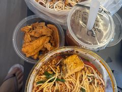 -洪记凉米线(新兴路店)