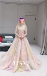 -Renee芮亦婚纱(原丽莎)