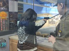 -都市枪神实弹射击俱乐部