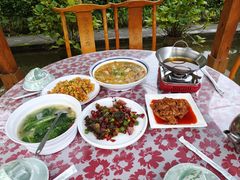 -源泉冷水鱼庄(小鱼洞店)