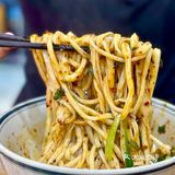 来逛了大雁塔陕历博，墙裂来这家15年必吃面馆
