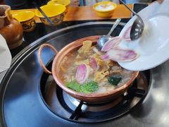 牦牛肉火锅-银同牦牛肉火锅