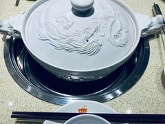 -煲大王猪肚鸡·椰子鸡火锅(红谷滩万达店)