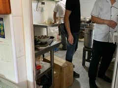 -宝瑞门钉肉饼店