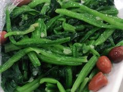 菠菜果仁-锦馨豆汁(天坛路店)