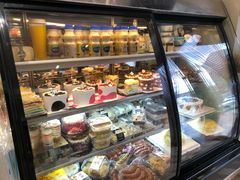 面包甜点陈列柜-欧派蛋糕(总店)
