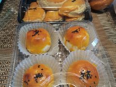 蛋黄酥-東更道点心行(文化东路店)