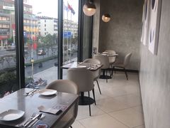 靠窗位-必胜客(海安文峰店)