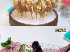 -红鼎豆捞·非遗鲍皇汤火锅(宝丰路店)