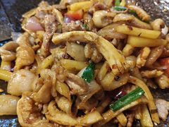 -富正毅三下锅·湘西韵味(天门山索道店)