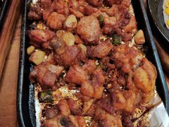 -老东镇啤酒屋海鲜加工·蒸汽海鲜·海鲜烧烤(台东店)