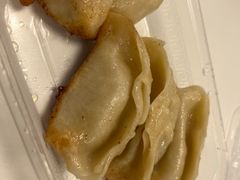 -黄阿姨锅贴大王(万航渡路店)