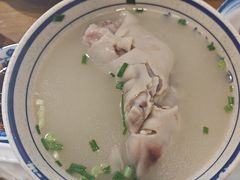 -易老妈蹄花.创于1935(总店)