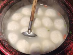 -魏铭鱼头捞饭(晋阳路店)