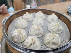 -清真老铁家灌汤包