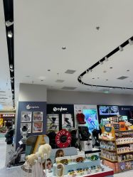 -国际蓝孩(万象城店)