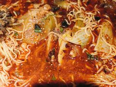 -张翻越·川渝冒菜·武汉黑鸭煲(城北万象城店)