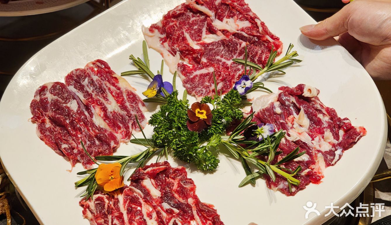 深圳第1家甄选牛肉火锅‼️就在益田假日广场