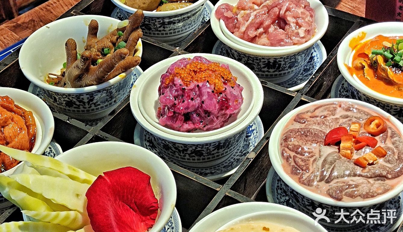  春天来吃现摘豆苗啦🌱长沙地道重庆火锅