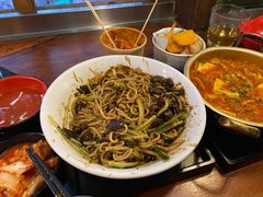 -米屋石锅拌饭(师大店)