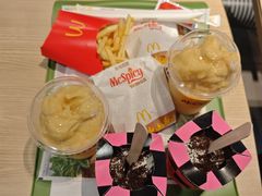 -麦当劳(轻轨曹杨路店)