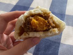 咸蛋黄超人包-老陶包子铺(南大西南村店)