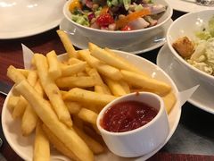 -WOLFGANG PUCK KITCHEN & BAR(迪士尼小镇店)