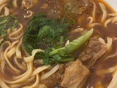 -康师傅私房牛肉面(马泉营奥莱店)