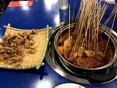 -马路边边串串香形象店(磐石路店)