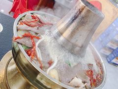 -撒拉人家.酸菜牦牛肉火锅