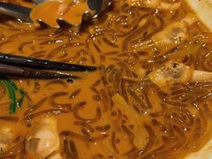 酸菜蛏子烧豆面-三利音·玖弄小鲜(浦东嘉里城店)