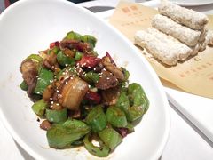 郊区小炒肉-解家河南菜(商鼎路店)