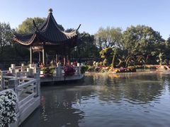 -汇龙潭