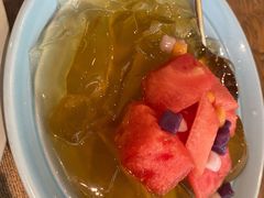 -蜜桃餐厅·伴山(湖滨商业街店)