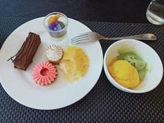 -圣丰索菲特·2 On 988 Café 自助餐厅