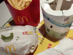 -麦当劳(桃仙机场到达层店)