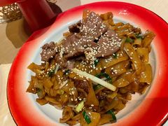 金蒜（免蒜）干炒牛肉河粉-避风塘(宝山万达店)